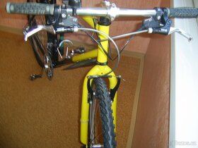 Horské - trekové kolo Specialized - 7