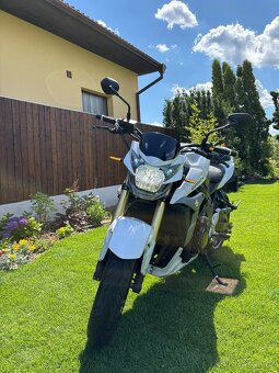 Suzuki GSR-750 ABS - 7