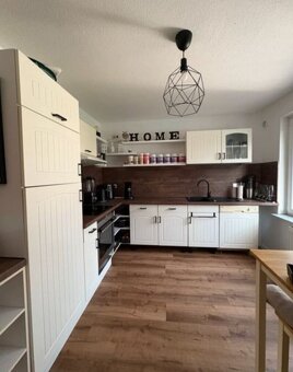 Moderní venkovská kuchyně se spotřebiči,5780 - 7