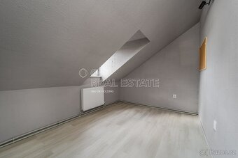 Prodej bytu 3+1, 155 m2 - Planá, ev.č. 00722 - 7