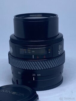 Minolta AF Zoom 35–70mm f/4 Macr - 7