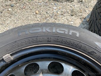 Zimní sada plechových disků včetně pneu Nokian a Continental - 7