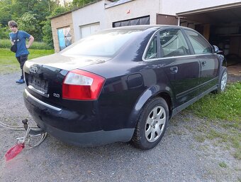 A4B6 sedan Náhradní díly - 7