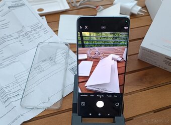 Mobilní telefon Xiaomi 12 / 8GB RAM / 256GB / v záruce - 7