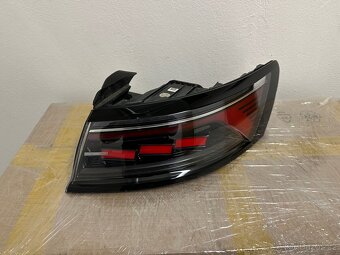 3G7 945 208 B - 7