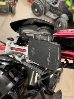 Yamaha fz1n - 7