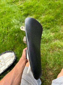 Predni a zadni sedlo na Suzuki Gsxr 1000 01-02 750 600 00-03 - 7