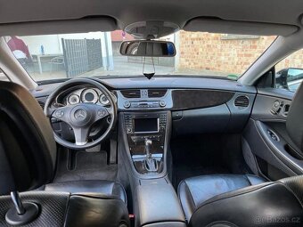 Mercedes Benz CLS500 - 7