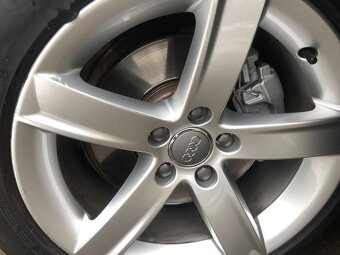 AUDI A5 2.0TFSI 132KW 4X4 - 7