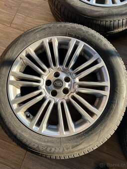 Original Range Rover Evoque 235/55 R19 letní - 7