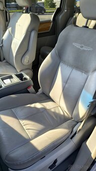 Prodám Chrysler Grand Voyager 3,8 - Town&Country - 7
