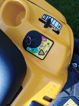 CUB CADET LR2 NR76 HYDRO - 7