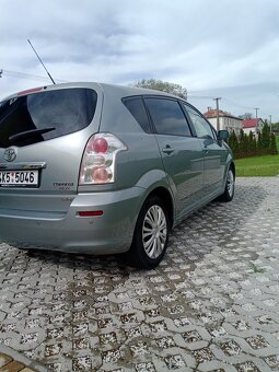 TOYOTA COROLLA VERSO STK+ME 4/27 - 7