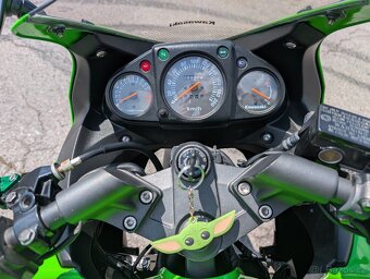 KAWASAKI Ninja 250R - 7