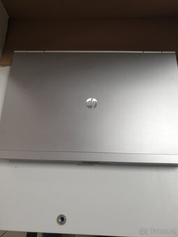 HP EliteBook 8460p,14.1" , i5-2520M, 6GB RAM, SSD - 7
