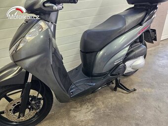 Honda SH 300i - 7