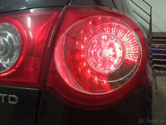 VW Passat B6 díly z  vozu - 7