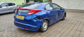 Honda Civic 9g rv.2012 5D a TOURER na náhradní díly - 7