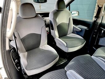Citroën C8 2.2 HDi Webasto, 1.Majitel, Camper, tažné, výhřev - 7