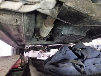 Jeep Cherokee 2,8 crdi 120kw BEZ KOROZE - 7