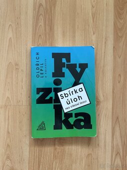 Učebnice chemie, fyziky a matematiky - 7