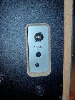 Elektrické piano Roland rp 102 - 7