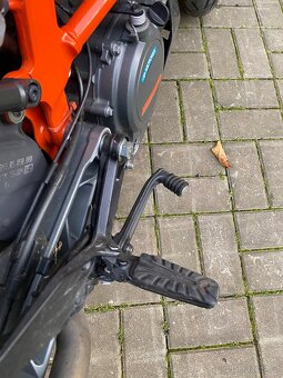 KTM Duke 125 (2021) – pojízdná, kosmetické vady - 7