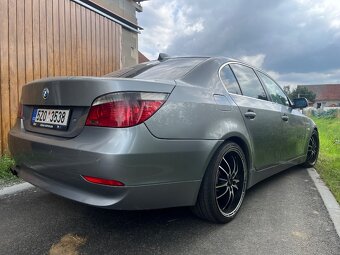 BMW e 60 - 7