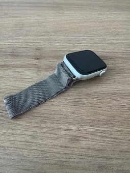 Apple Watch 8 45mm - 7