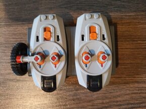 LEGO technic 42030 - VOLVO L350F - 7