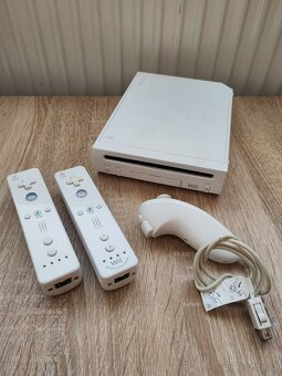 Nintendo Wii - 7