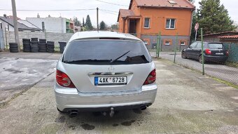 Mercedes-bens R320 2009 roku - 7