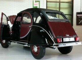 Citroen 2 CV Charleston ( 1:24 ) - 7