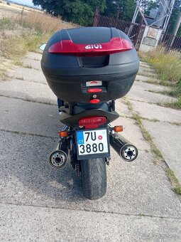 Honda CBR 1100 XX - 7