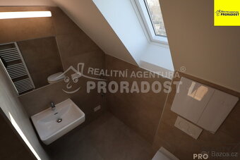 Pronájem bytu 2+KK 55,4 m2 v Břeclavi - Ch.N.Vsi, byt 2+KK 5 - 7