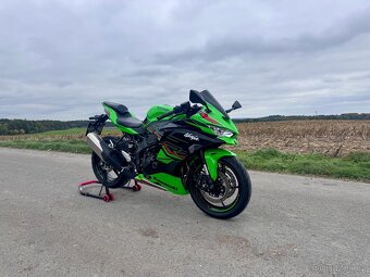 Kawasaki ZX-4RR - 7