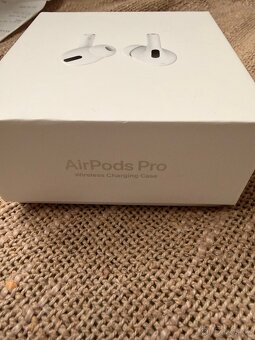 AirPods Pro - 7