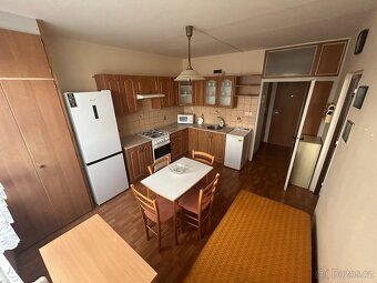 Byt 1+1 PRONÁJEM - AŠ - KOMPLETNĚ VYBAVENÝ - 7