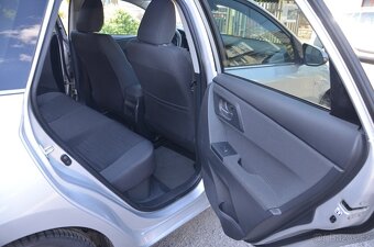 Toyota Auris Combi 1.8 16V Hybrid - 7