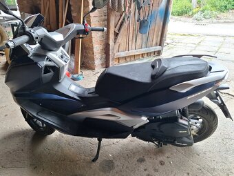 Skutr 125 - 7