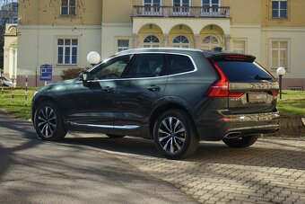 Volvo XC60, B4 AWD (145kW) Inscription Kamera Tažné - 7