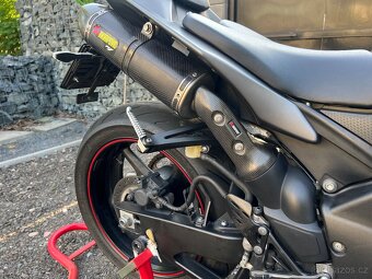 Yamaha r1 - 7