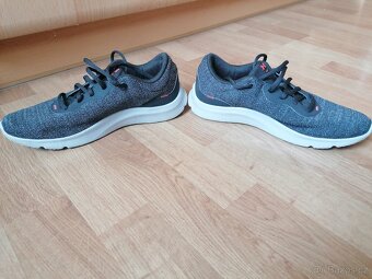 Botasky Under Armour v. 40 - 7