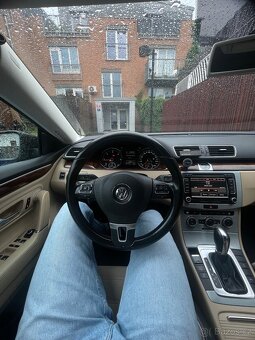 Passat CC 2.0 TDI 130 kw - 7