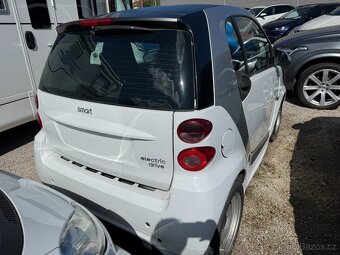 Smar Fortwo 451 Electric Drive s baterií - Závada - Odp. DPH - 7