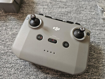 Dron DJI Air 2S Fly More Combo - 7