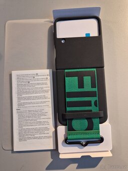 Kryty pro Samsung Galaxy Z Flip 4 v - 7