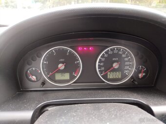 FORD MONDEO 2,0 TDDI - 7