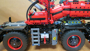 Lego Technic 42082 Terénní jeřáb - 7