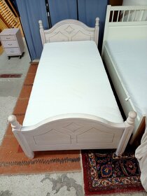 Prodám krásnou postel z masivu 100 x 200 cm - 7